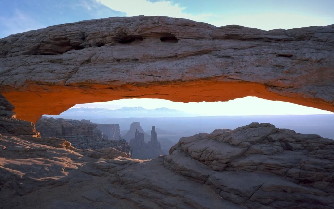 Mesa Arch Trail